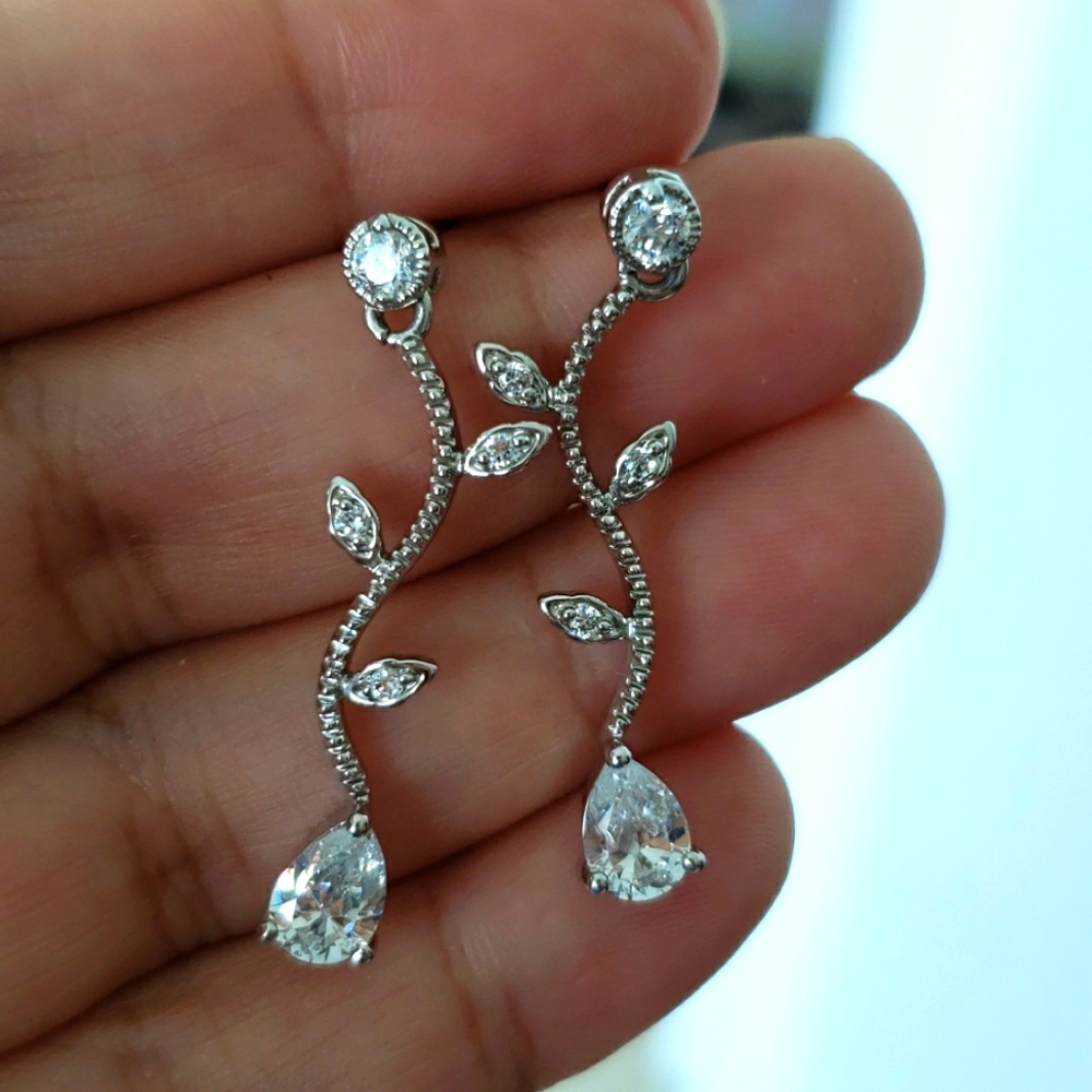 Delicate Plated Leaf Design Simulated Diamond Ear… - image 3